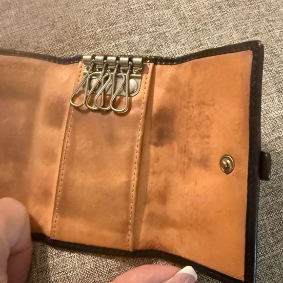 WALLET BUNDLE! LV/COACH - Picture 15 of 16